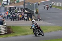 Vintage-motorcycle-club;eventdigitalimages;mallory-park;mallory-park-trackday-photographs;no-limits-trackdays;peter-wileman-photography;trackday-digital-images;trackday-photos;vmcc-festival-1000-bikes-photographs